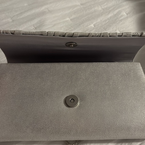 Nina Shoes Silver Sparkle Crossbody Bag – Flawless Condition! - Picture 6 of 6